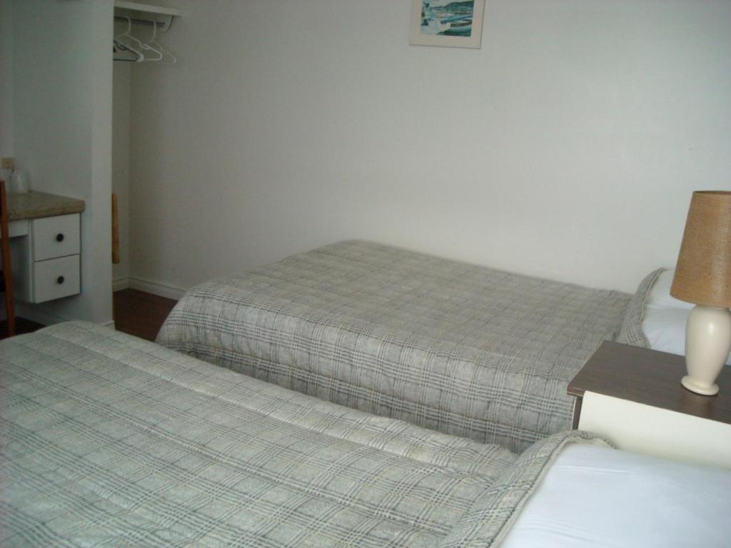 Motel Le Noroit L'Anse-au-Griffon Quarto foto
